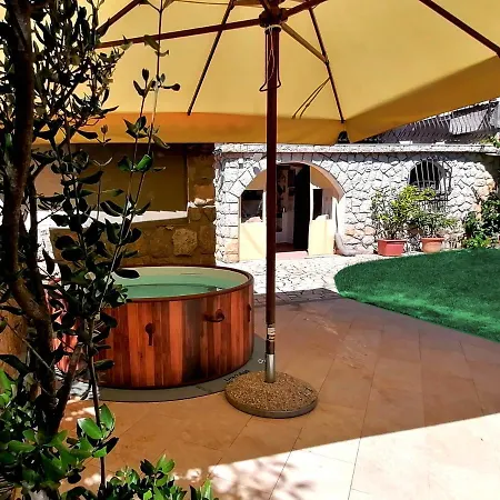 Lauranella Apartment Lovran Opatija, Hot Tub, Evcharger, Free Parking & Pure Relaxation Διαμέρισμα
