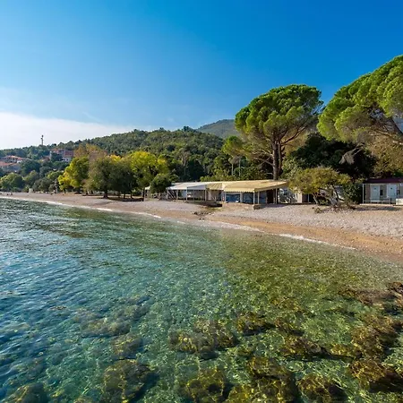 Lauranella Apartment Lovran Opatija, Hot Tub, Evcharger, Free Parking & Pure Relaxation Διαμέρισμα Opric