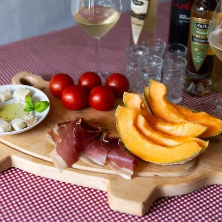 Lauranella Apartment Lovran Opatija, Hot Tub, Evcharger, Free Parking & Pure Relaxation Διαμέρισμα