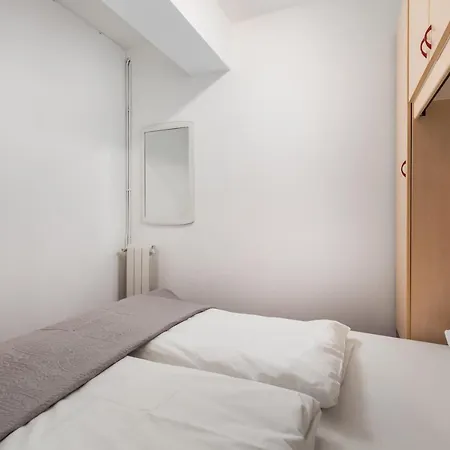 Διαμέρισμα Lauranella Apartment Lovran Opatija, Hot Tub, Evcharger, Free Parking & Pure Relaxation